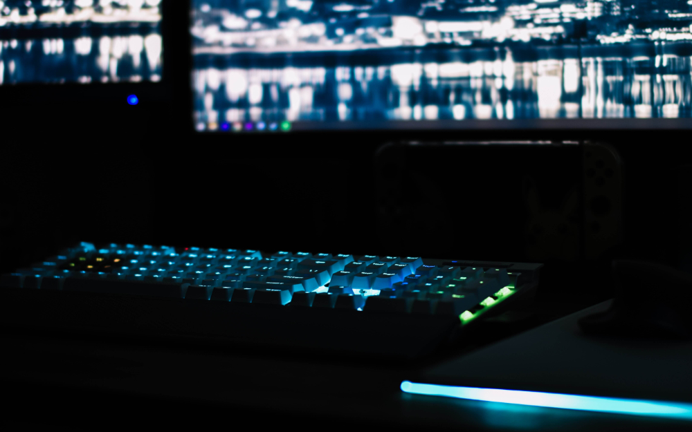 Game-Streaming wird immer beliebter: Achte beim Kauf einer Streaming-Kamera vor allem auch auf deine Umgebung! 