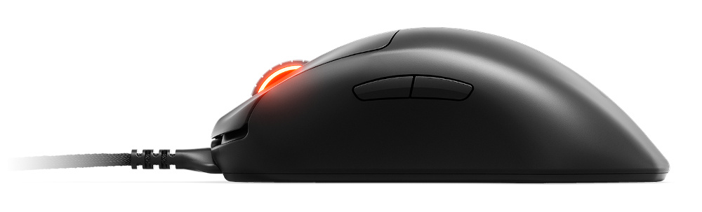 Die Steelseries Prime, hier in kabelgebundener Variante.